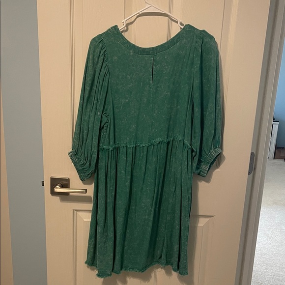 Umgee Green Tunic Dress - Picture 6 of 8